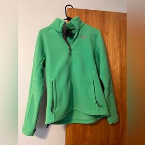Green, the north face fleece, smoke free home